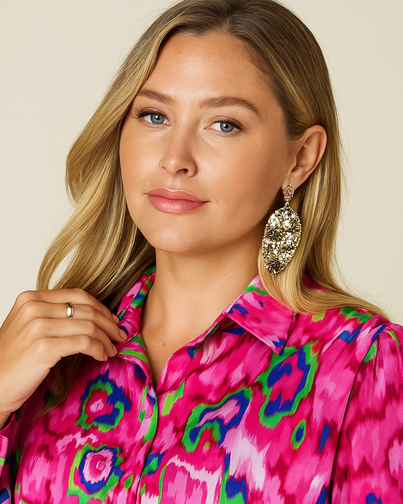 Geometric Blouse with Half Sleeves and V-Neck