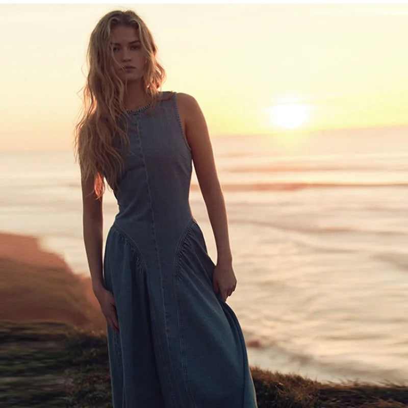 Backless Dress with Lace-Up