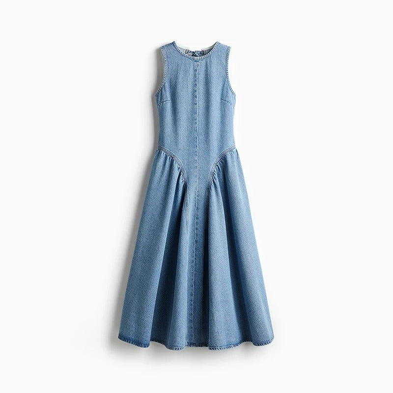Backless Dress with Lace-Up